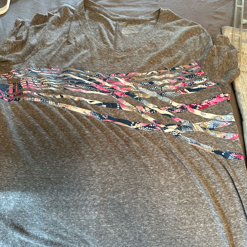 Women’s tshirt